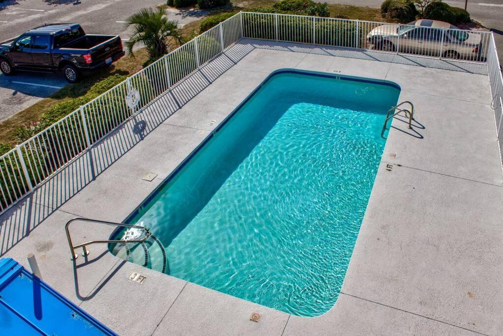 Kraken'S Den * Oceanview * Steps To Ocean * Pool Leilighet Carolina Beach Eksteriør bilde