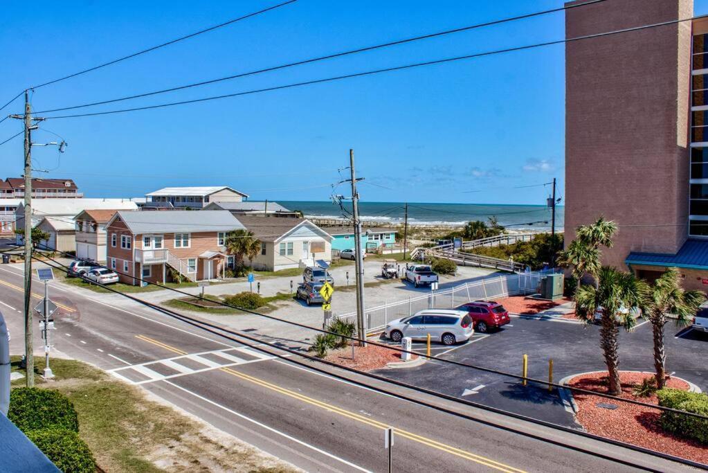 Kraken'S Den * Oceanview * Steps To Ocean * Pool Leilighet Carolina Beach Eksteriør bilde