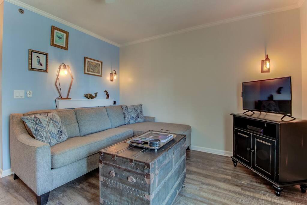 Kraken'S Den * Oceanview * Steps To Ocean * Pool Leilighet Carolina Beach Eksteriør bilde