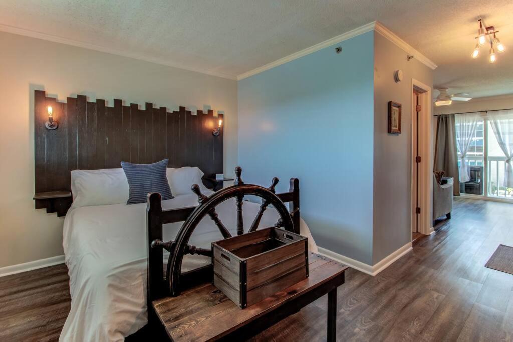 Kraken'S Den * Oceanview * Steps To Ocean * Pool Leilighet Carolina Beach Eksteriør bilde