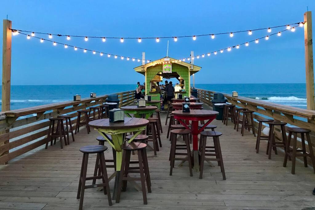 Kraken'S Den * Oceanview * Steps To Ocean * Pool Leilighet Carolina Beach Eksteriør bilde